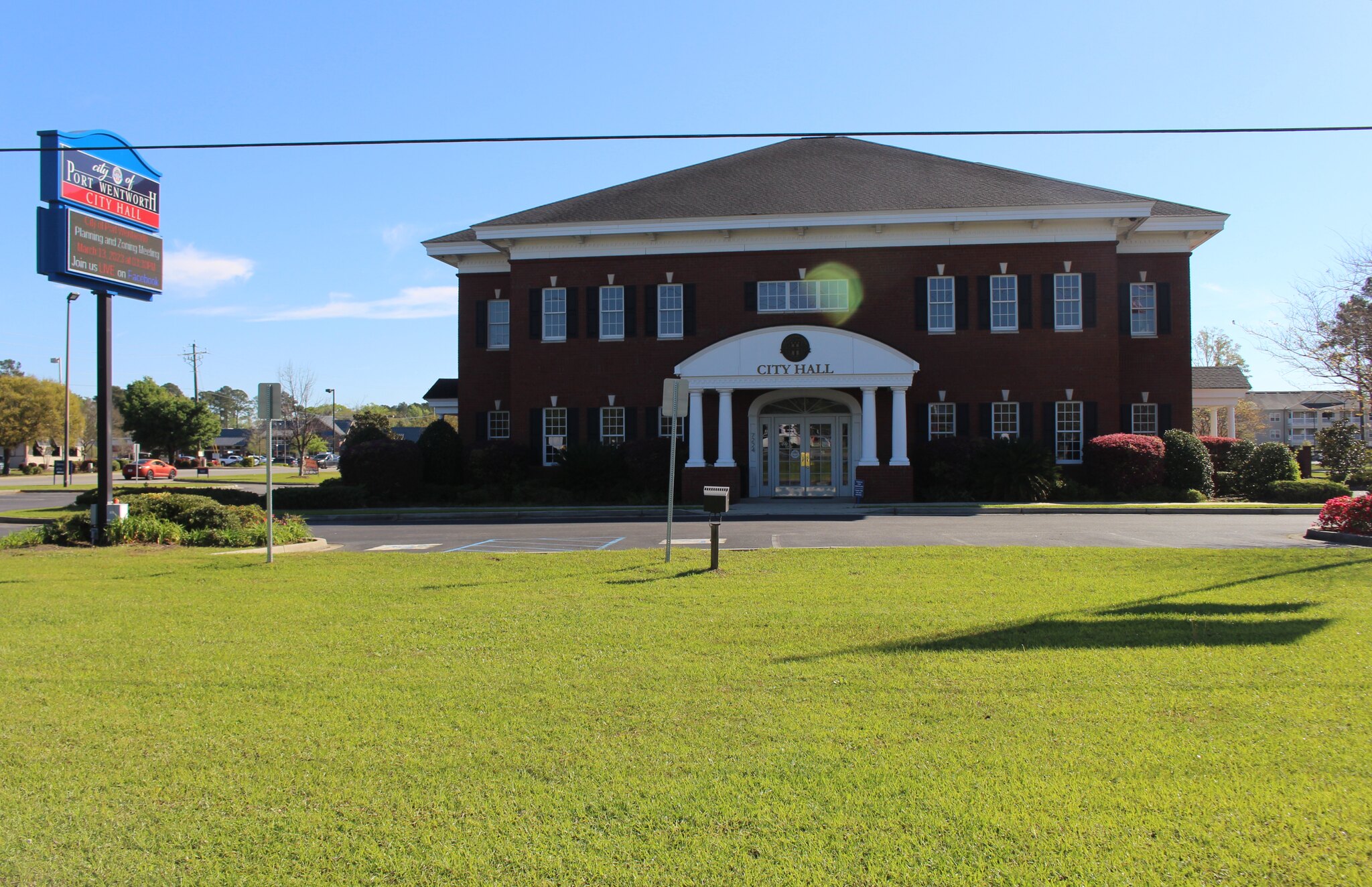 Port Wentworth City Hall on Georgia Highway 21.